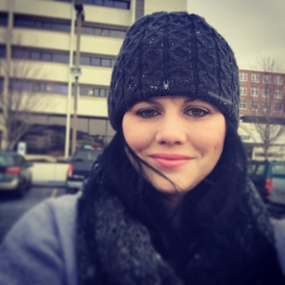 Meet your Posher, Devan - Picture 1 of 1